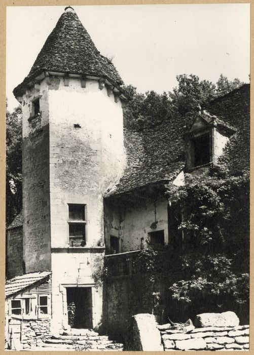 façade sud-ouest, vue partielle