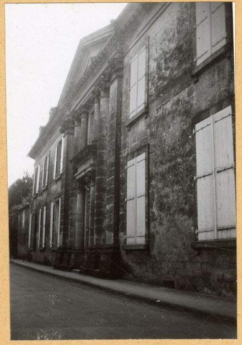 façade sud, vue partielle