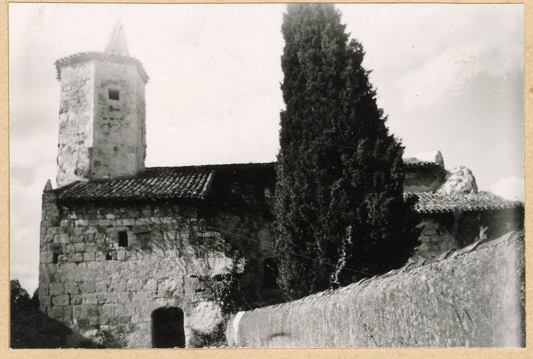 façade latérale sud, vue partielle
