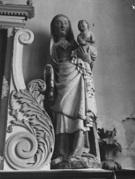 statue : Vierge à l'Enfant - © Ministère de la Culture (France), Médiathèque du patrimoine et de la photographie (objets mobiliers), tous droits réservés
