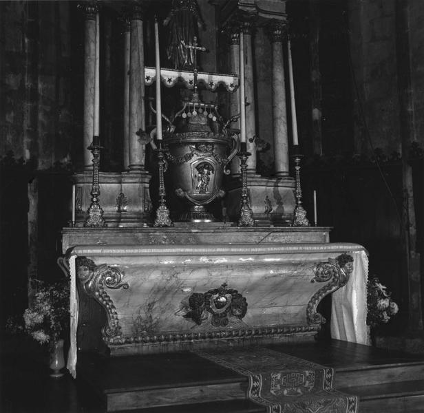 autel, tabernacle, dais d'autel (maître-autel, baldaquin, table d'autel), vue d'ensemble