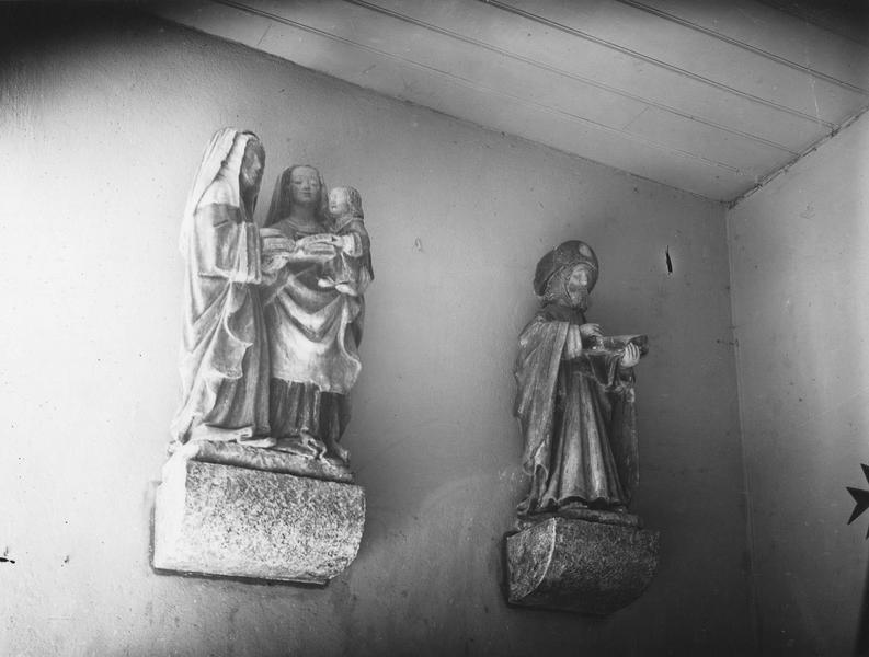 groupe sculpté : Présentation au temple, statue : saint Jacques