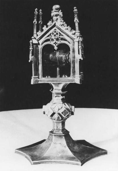 reliquaire - © Ministère de la Culture (France), Médiathèque du patrimoine et de la photographie (objets mobiliers), tous droits réservés