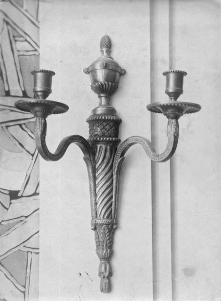 deux bras de lumière - © Ministère de la Culture (France), Médiathèque du patrimoine et de la photographie (objets mobiliers), tous droits réservés