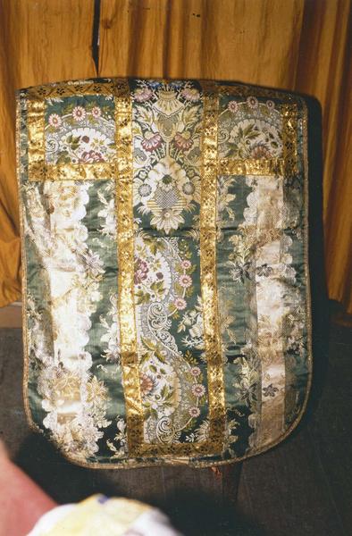 chasuble, étole, manipule (ornement) - © Ministère de la Culture (France), Médiathèque du patrimoine et de la photographie (objets mobiliers), tous droits réservés