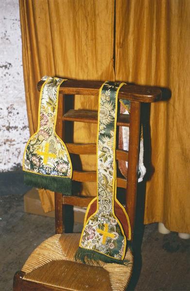 chasuble, étole, manipule (ornement) - © Ministère de la Culture (France), Médiathèque du patrimoine et de la photographie (objets mobiliers), tous droits réservés