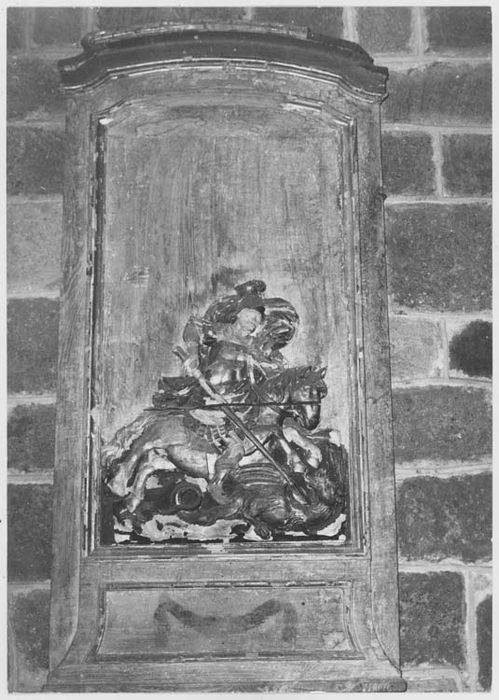 relief : Saint Georges et le dragon - © Ministère de la Culture (France), Médiathèque du patrimoine et de la photographie, diffusion GrandPalaisRmn Photo