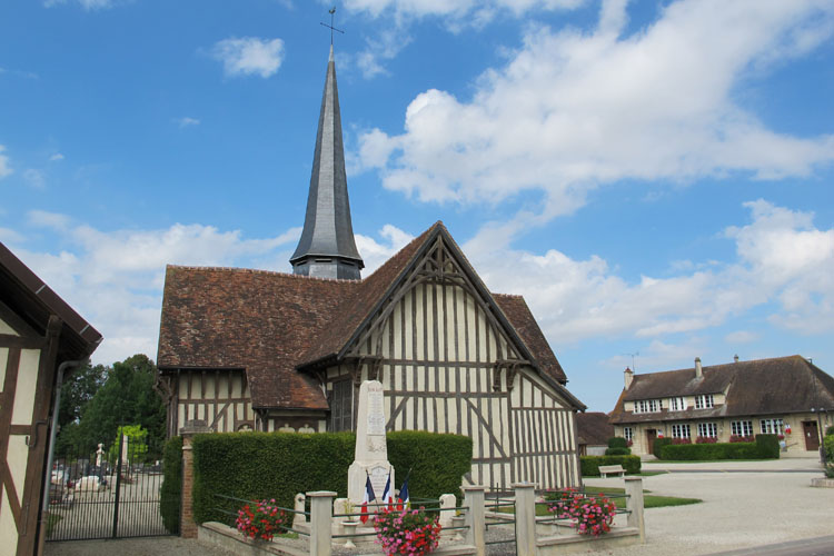 Chevet ; pan de bois