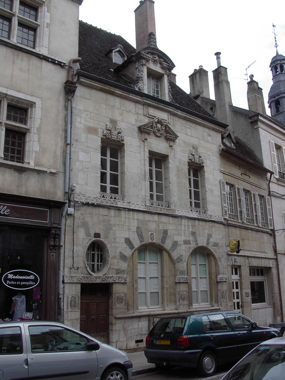 Façade sur rue