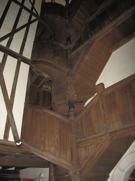 Intérieur : escalier à vis