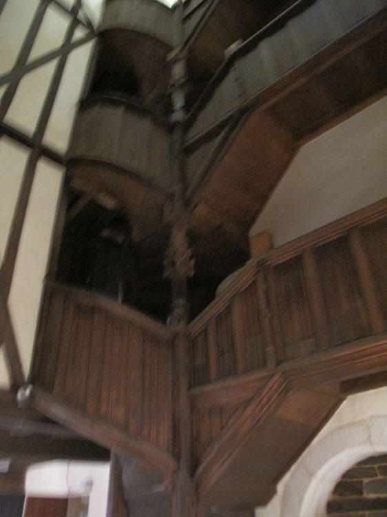 Intérieur : escalier à vis