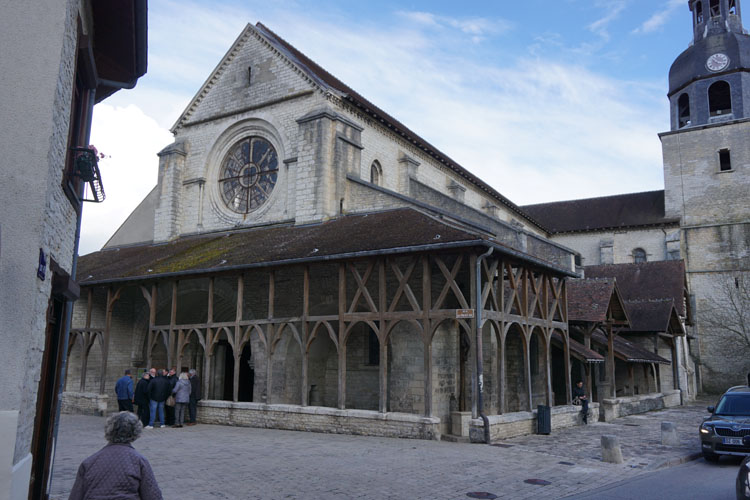 Façades ouest et sud : Halloy