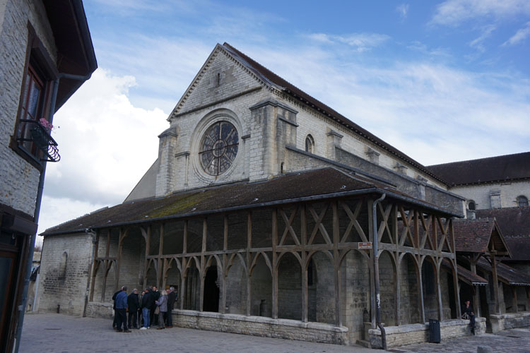 Façades ouest et sud : Halloy