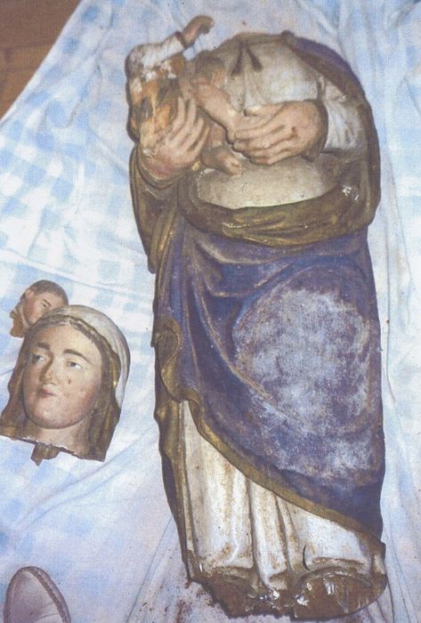 statue : Vierge à l'Enfant (photocopie numérisée)