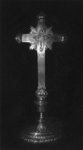 Croix-reliquaire