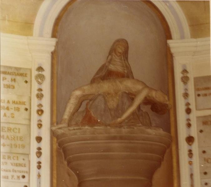 groupe sculpté : Vierge de Pitié