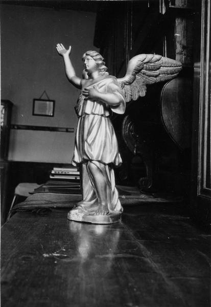 statuette : ange - © Ministère de la Culture (France), Médiathèque du patrimoine et de la photographie (objets mobiliers), tous droits réservés