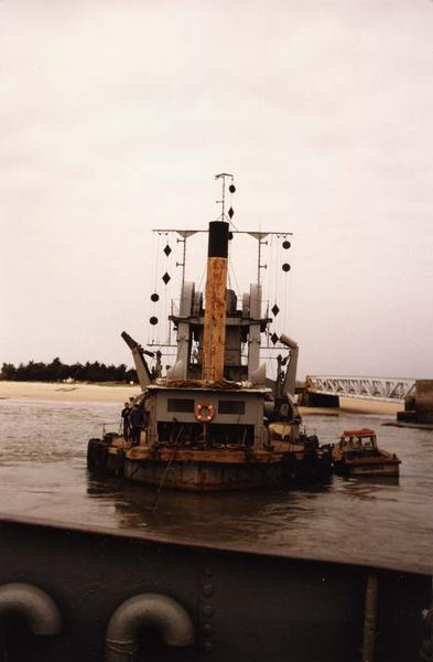 bateau drague, TD6 - © Ministère de la Culture (France), Médiathèque du patrimoine et de la photographie (objets mobiliers), tous droits réservés