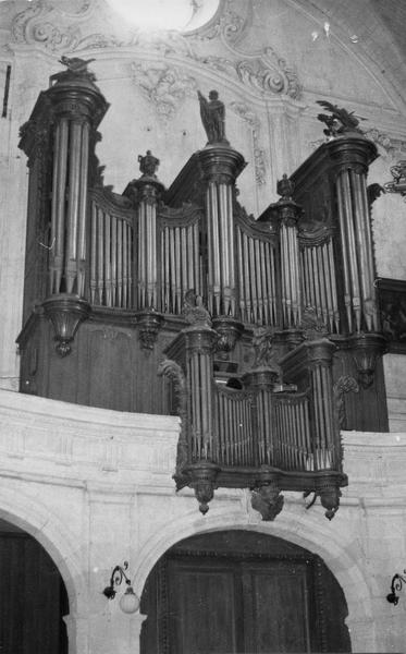 orgue de choeur : buffet d'orgue