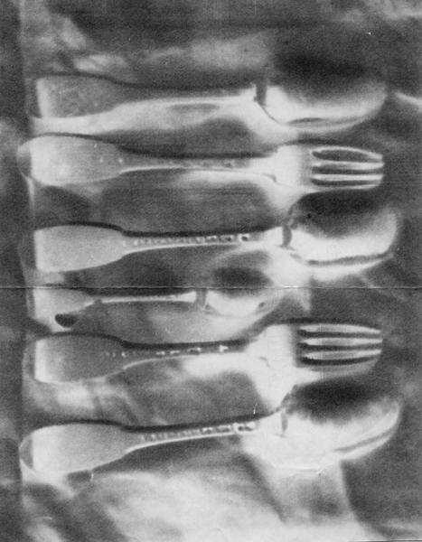 deux cuillers à soupe, cuillers à café, deux fourchettes, type uniplat