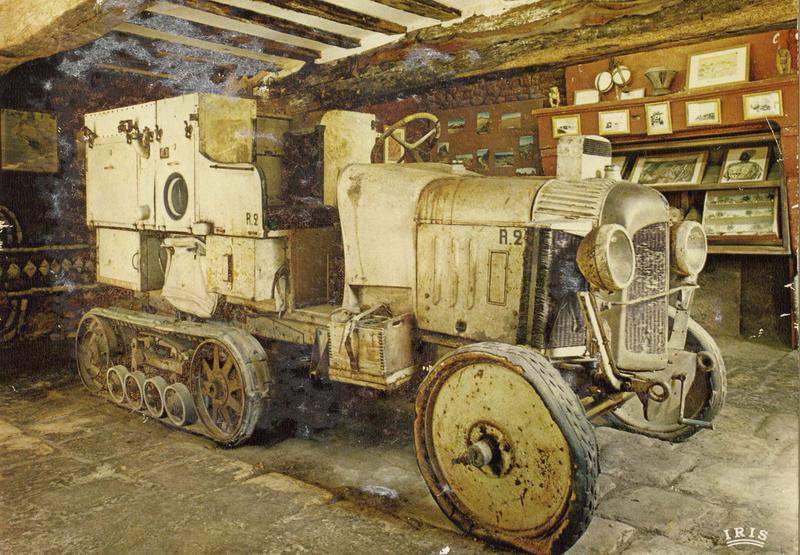 voiture automobile : auto-chenille dite le croissant d' argent, modèle HP type B2