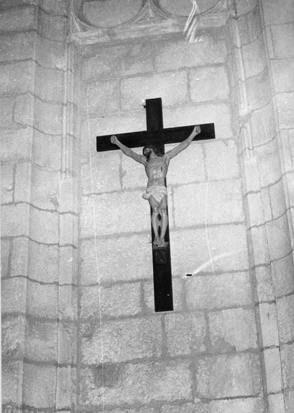 croix : Christ en croix (crucifix) - © Ministère de la Culture (France), Médiathèque du patrimoine et de la photographie (objets mobiliers), tous droits réservés