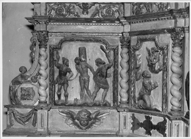 retable, tabernacle, bas-reliefs : la Flagellation et Jésus à Gethsemani