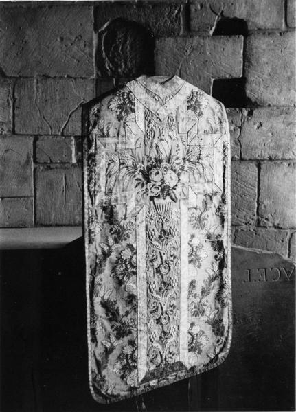 chasuble - © Ministère de la Culture (France), Médiathèque du patrimoine et de la photographie (objets mobiliers), tous droits réservés