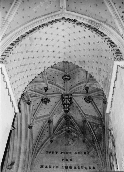 décor des voûtes - © Ministère de la Culture (France), Médiathèque du patrimoine et de la photographie (objets mobiliers), tous droits réservés