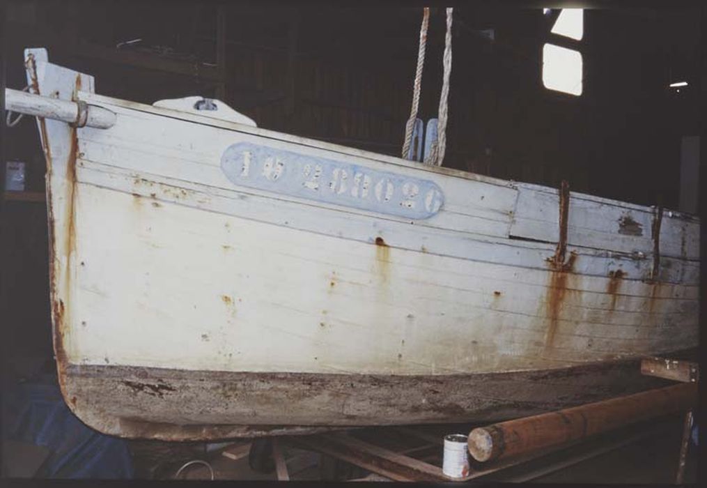 bateau de pêche au filet puis bateau de pêche aux casiers : Cotre caseyeur dit Joujou à Pépé, vue partielle - © Ministère de la Culture (France), Médiathèque du patrimoine et de la photographie, diffusion RMN-GP