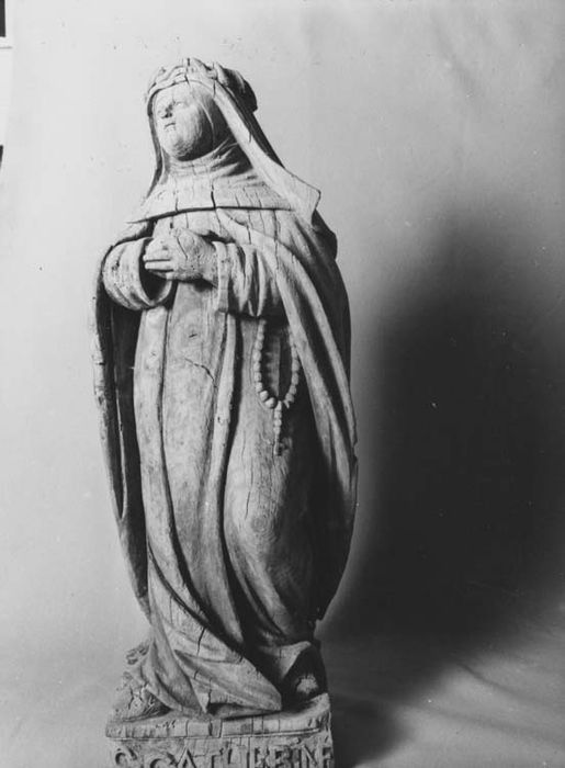 statue : Sainte Catherine de Sienne