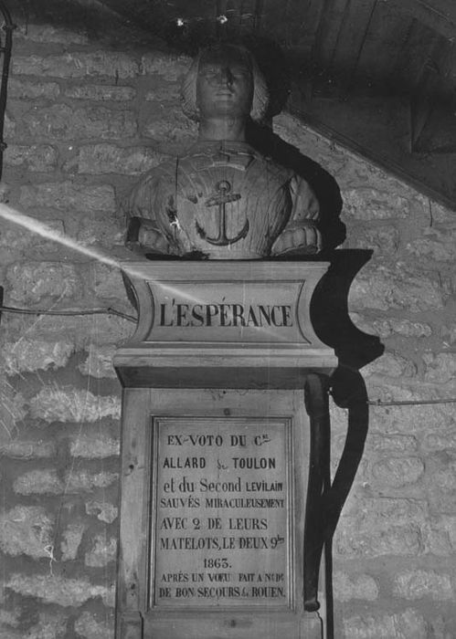 buste ex-voto et inscription : L'Espérance