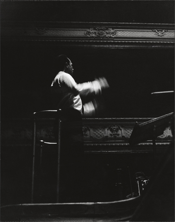 Pierre Boulez dirigeant