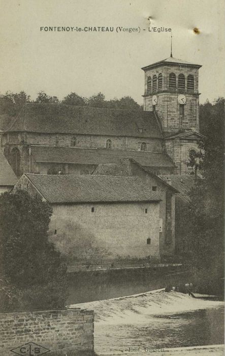 vue partielle de l’église dans son environnement depuis le Nord