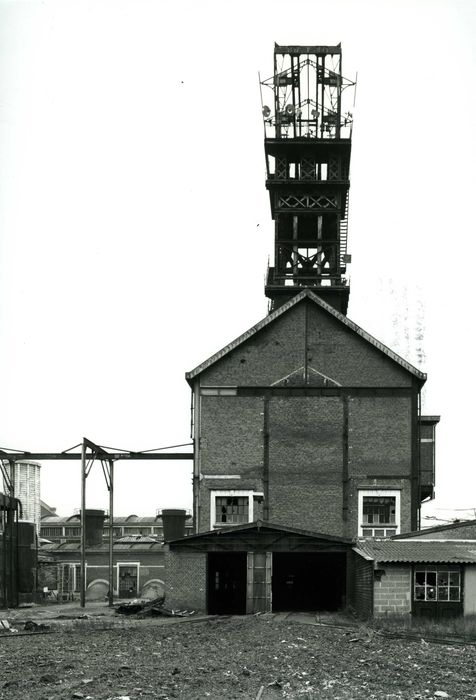 vue partielle des bâtiments du site