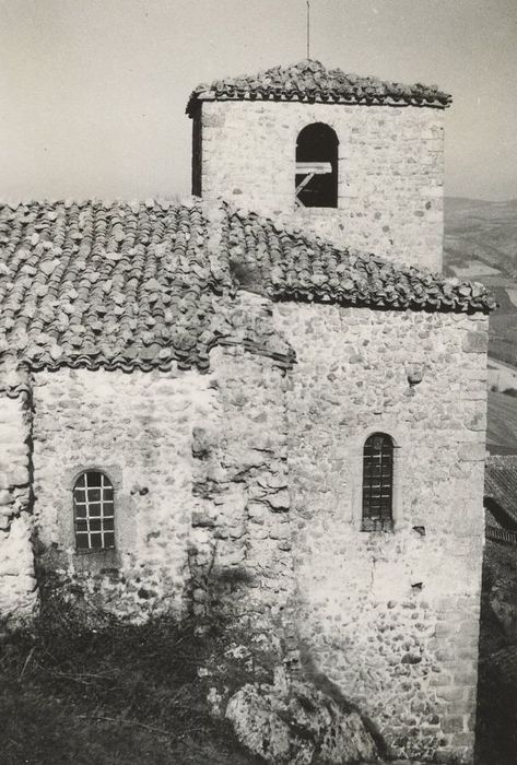 façade latérale sud, vue partielle