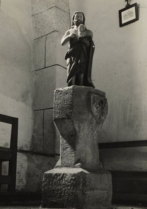 statue : Saint Jean-Baptiste