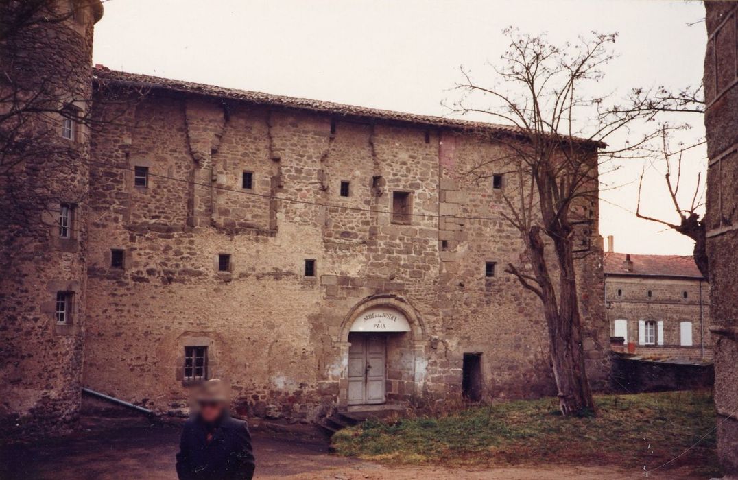 prieuré, façade nord