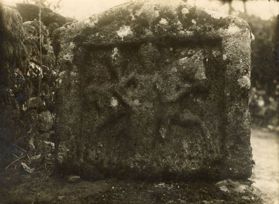 stèle votive d'Epona, dite aussi pierre de saint Martin