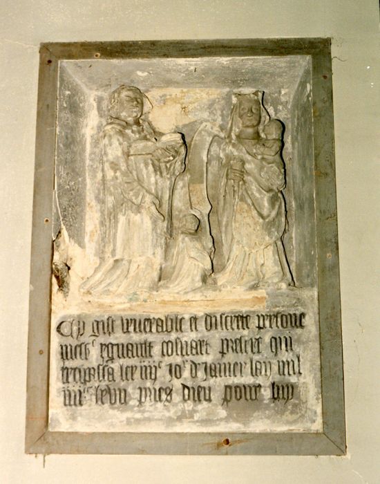 dalle funéraire de messire Regnault Cosnard - © Ministère de la Culture (France), Médiathèque du patrimoine et de la photographie, Tous droits réservés