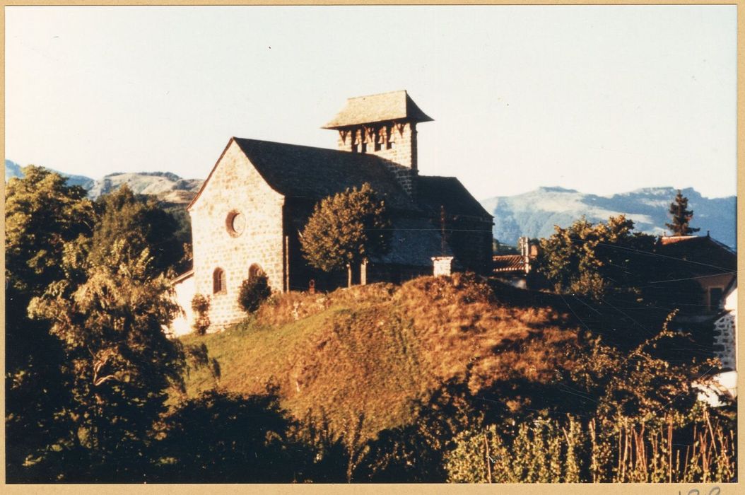 vue générale de l’église depuis le Sud-Ouest