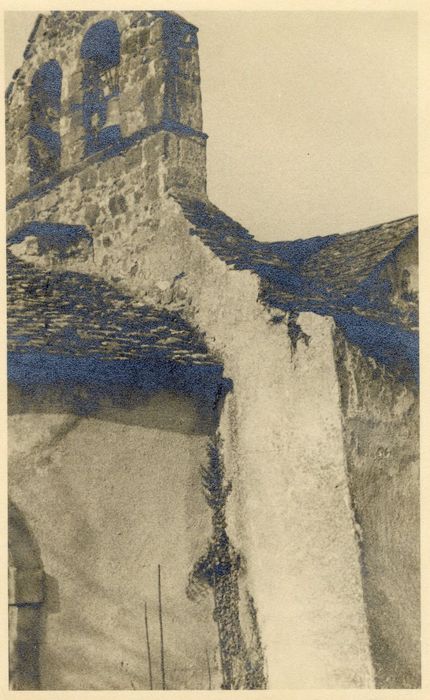 clocher, vue partielle