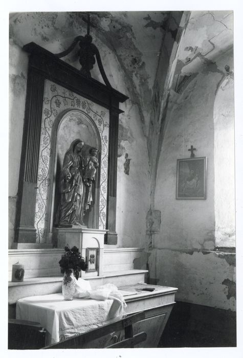 statue : Vierge à l’Enfant