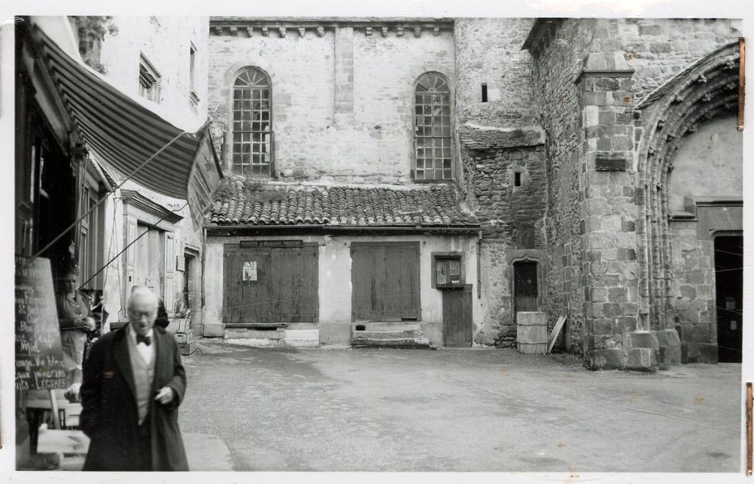 façade sud, vue partielle