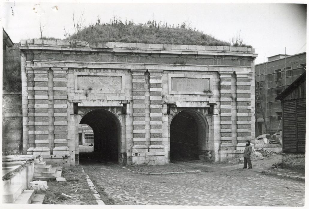 porte de France, façade sud