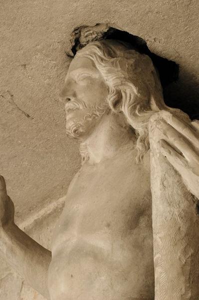 statue : Christ Sauveur