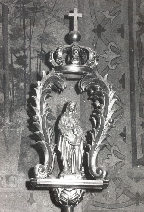 Bâton de confrérie : sainte Anne - © Ministère de la Culture (France), Médiathèque du patrimoine et de la photographie, diffusion RMN-GP