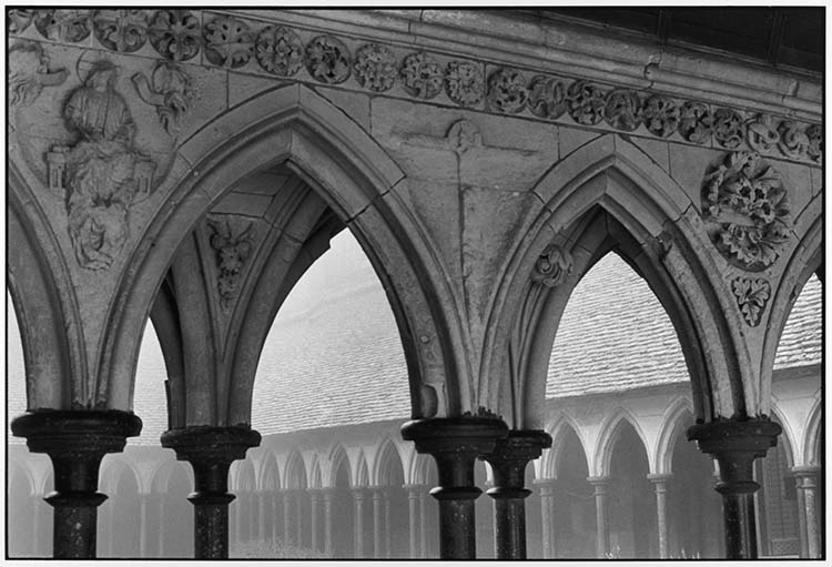 Le cloître, Le Mont-Saint-Michel (Manche), 1995