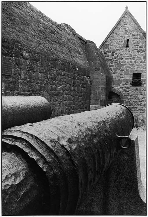 Les canons de l'Avancée, Le Mont-Saint-Michel (Manche), 1997