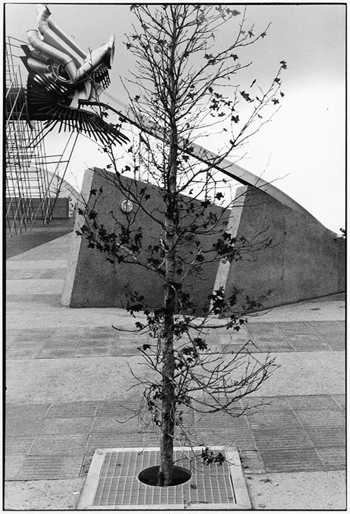 Parc de la Villette, toboggan du Dragon, Paris, 1990